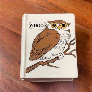 Charming Owl Bird Treat Holder - Brown and Cream